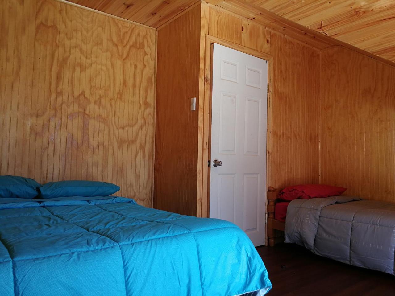Camping & Hospedaje Rio Laja El Manzano  Extérieur photo